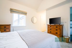 Photo 46- click for photo gallery